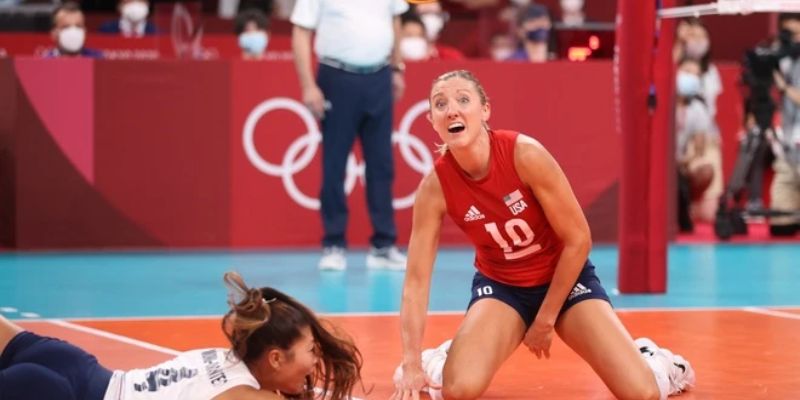 Jordan Larson Dẫn Dắt Đội Tuyển Mỹ Với Kinh Nghiệm Vượt Trội